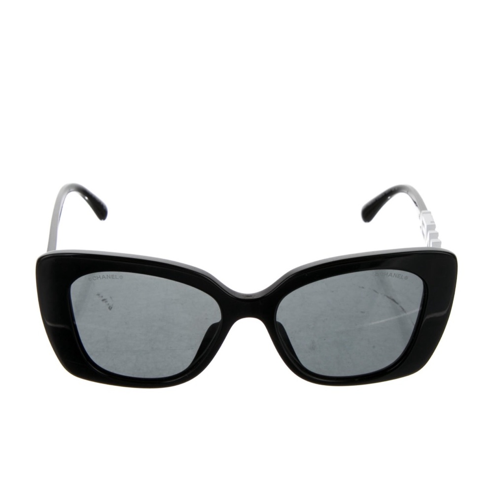 Chanel Interlocking White Logo Sunglasses - image 1